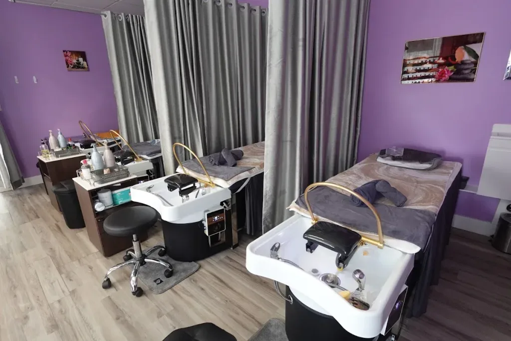 Royal Lavender Nails & Head Spa — Nail salon in Bellevue